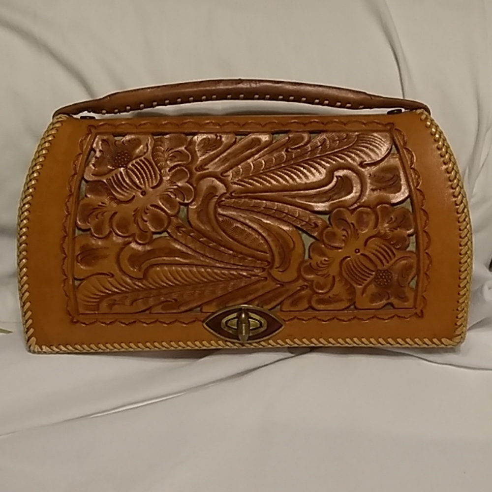 Vintage leather handbag